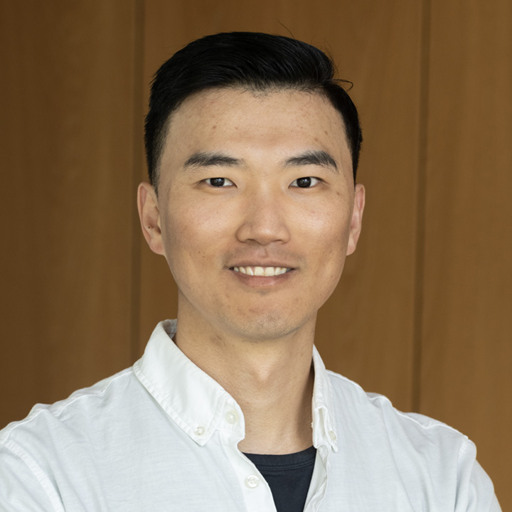 Portrait of Dr. Ming Wei
